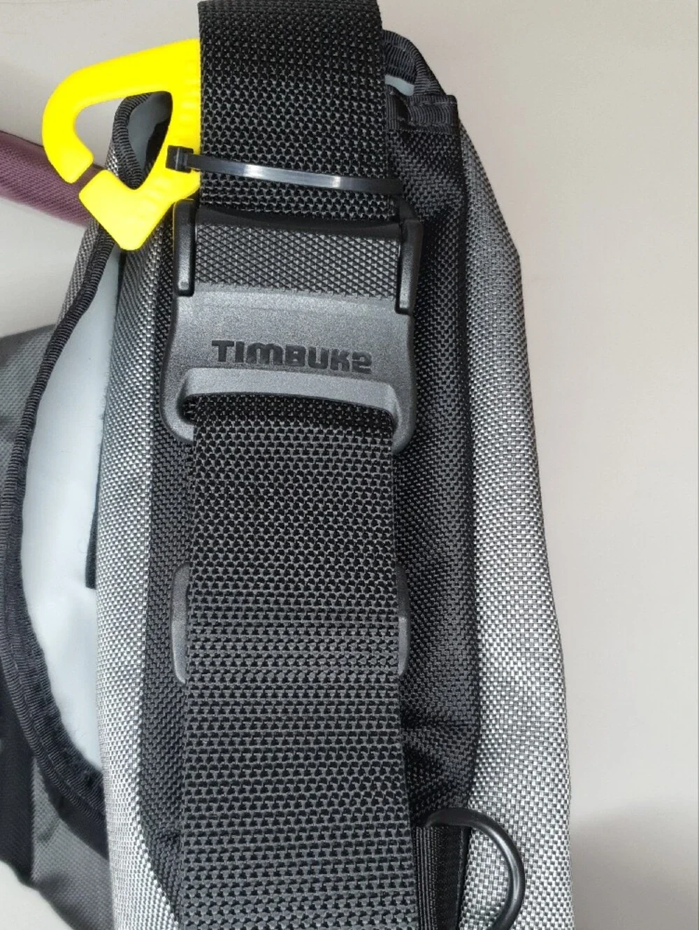 Limited Edition Timbuk2 Gray/Maroon Medium Messenger Bag
